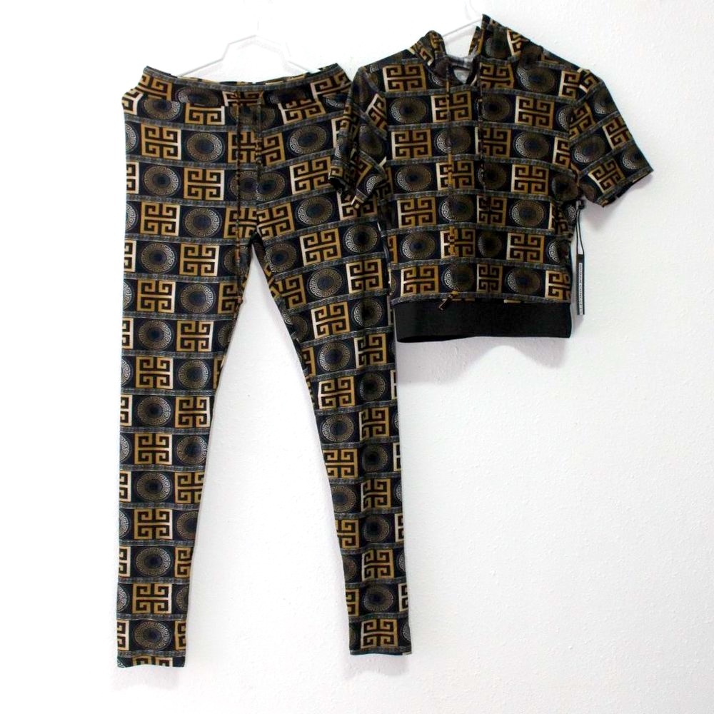 Urban Concepts Short Sleeve Hoodie & Leggings Set